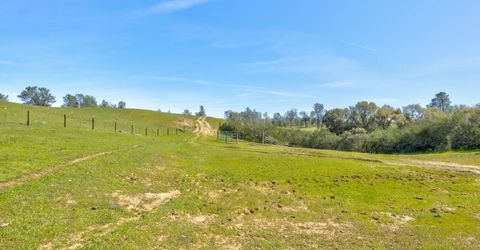 13012 Highway 124, Ione, CA 95640 Photo