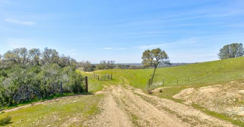 13012 Highway 124, Ione, CA 95640 Photo