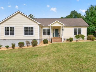 2561 Gully Tavern Rd, Rice, VA 23966