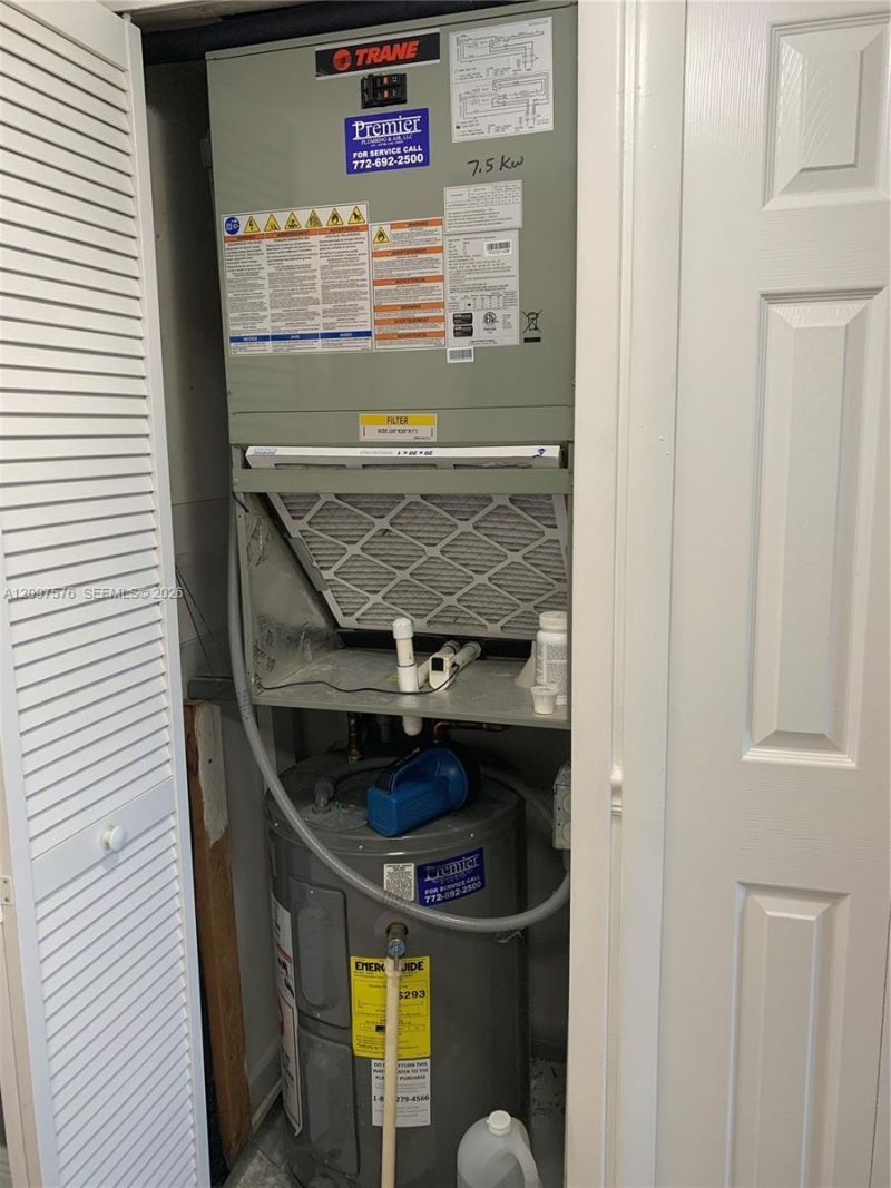 5463 SE Miles Grant Rd , Unit 210, Stuart, FL 34997 Photo