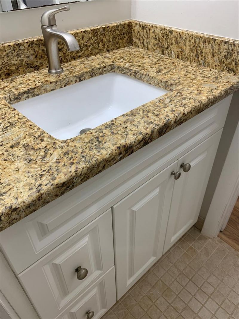 5463 SE Miles Grant Rd , Unit 210, Stuart, FL 34997 Photo