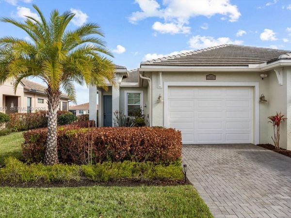 27033 SW Viterbo Way , Port St. Lucie, FL 34986