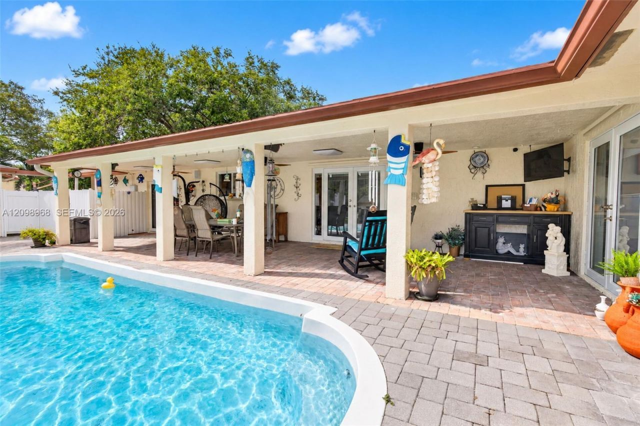 16110 Stirling Rd , Southwest Ranches, FL 33331 Photo