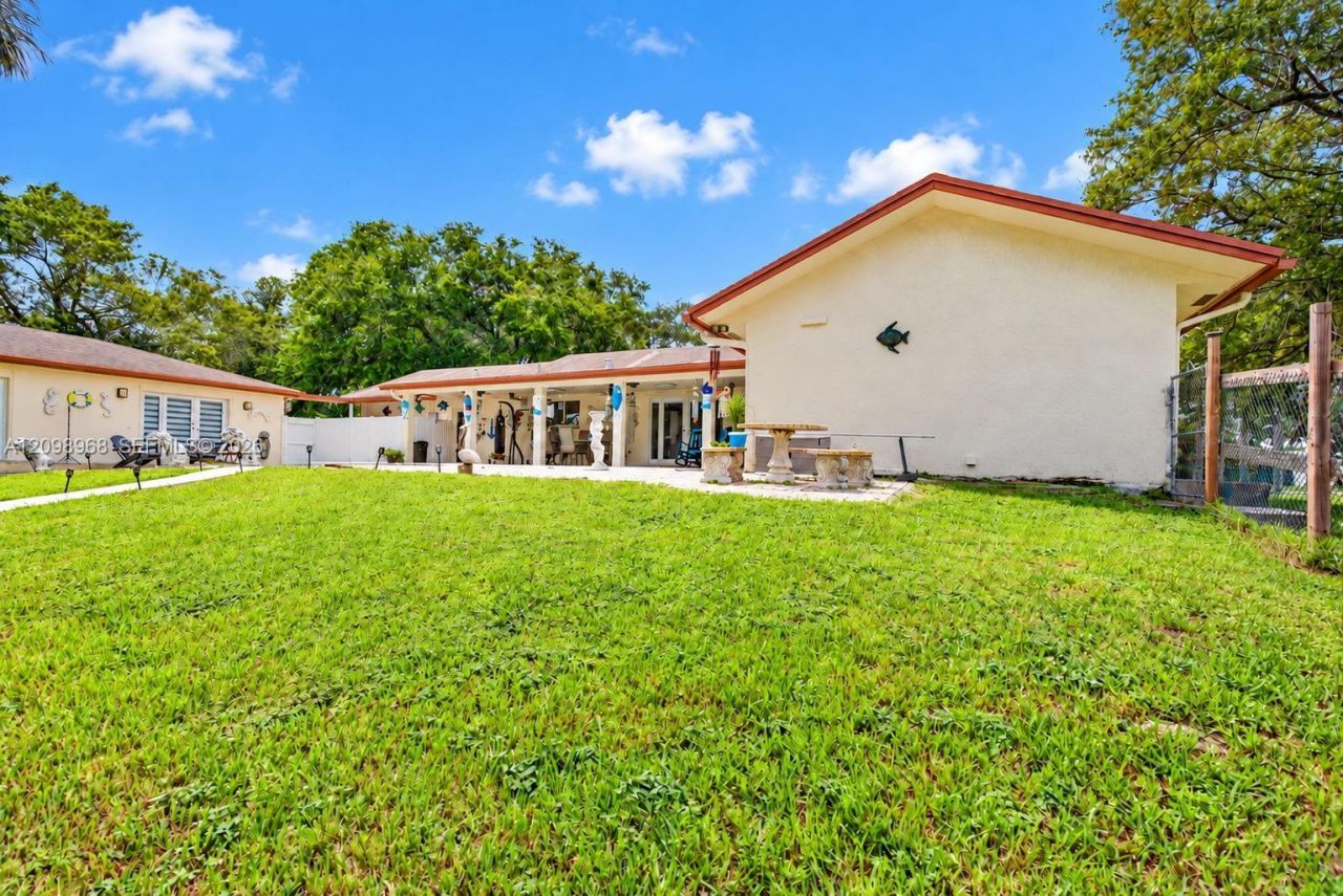 16110 Stirling Rd , Southwest Ranches, FL 33331 Photo