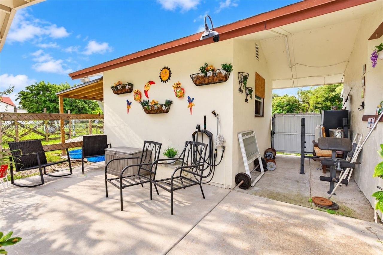 16110 Stirling Rd , Southwest Ranches, FL 33331 Photo