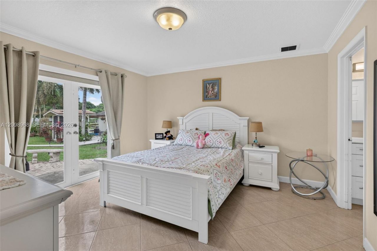 16110 Stirling Rd, Southwest Ranches, FL 33331 Photo