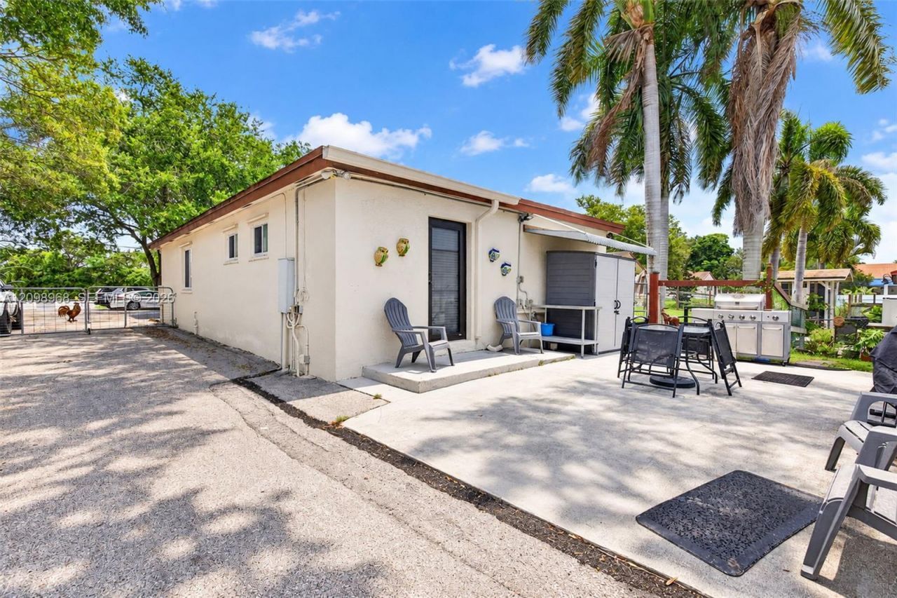 16110 Stirling Rd , Southwest Ranches, FL 33331 Photo