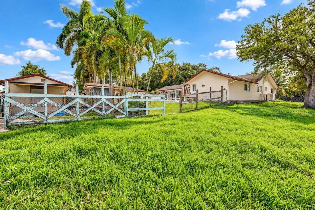 16110 Stirling Rd, Southwest Ranches, FL 33331 Photo