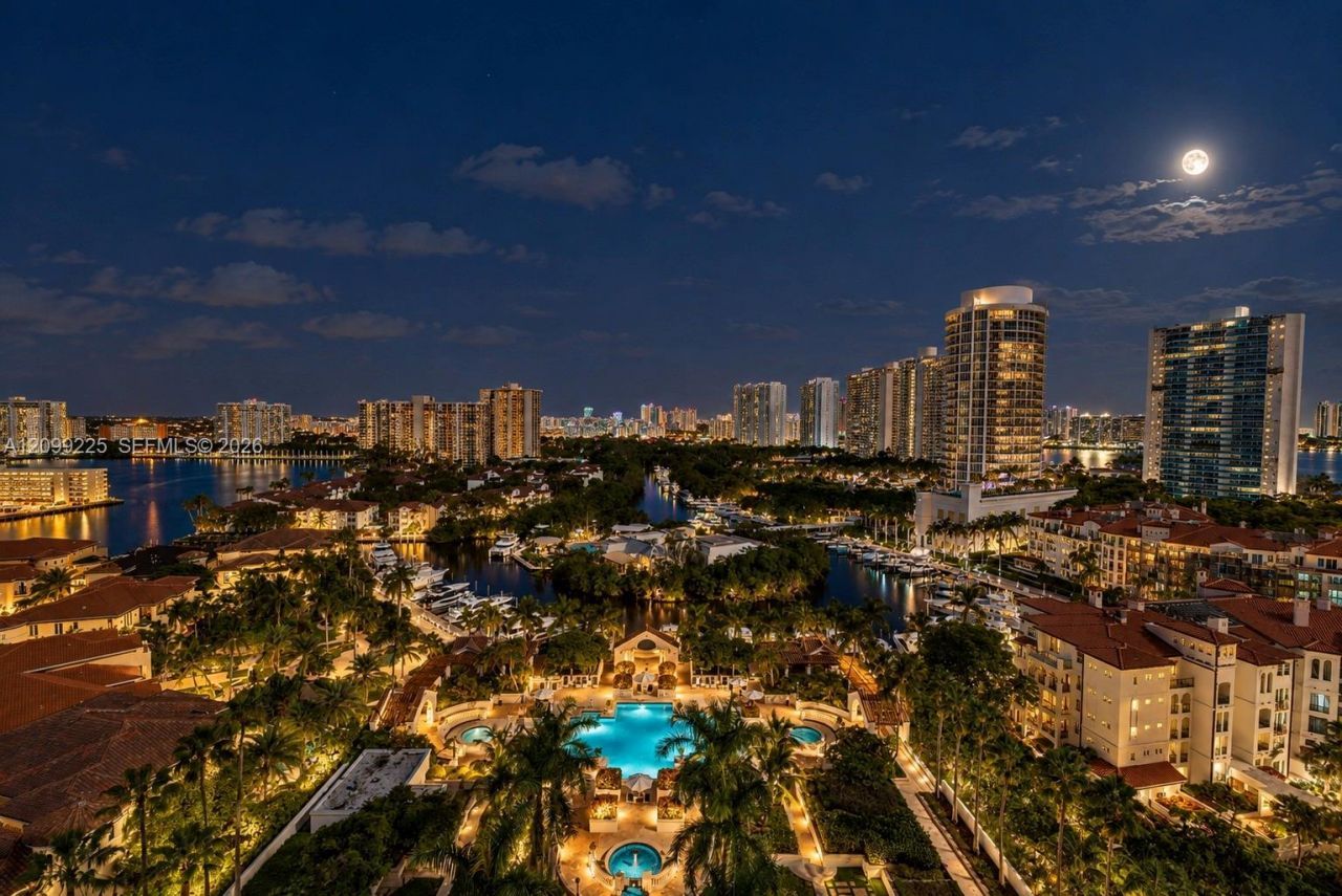 2000 Island Blvd , Unit 1710, Aventura, FL 33160 Photo