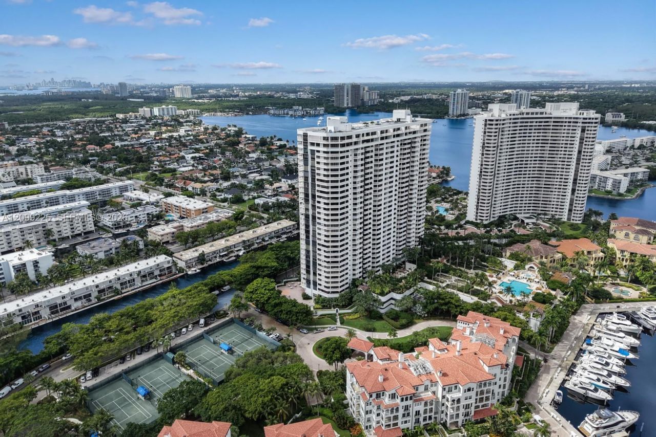 2000 Island Blvd , Unit 1710, Aventura, FL 33160 Photo
