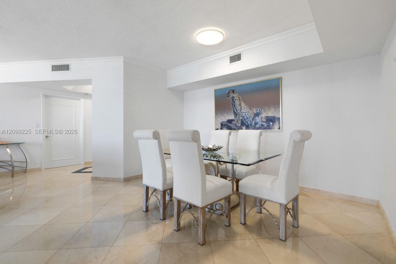 2000 Island Blvd , Unit 1710, Aventura, FL 33160 Photo