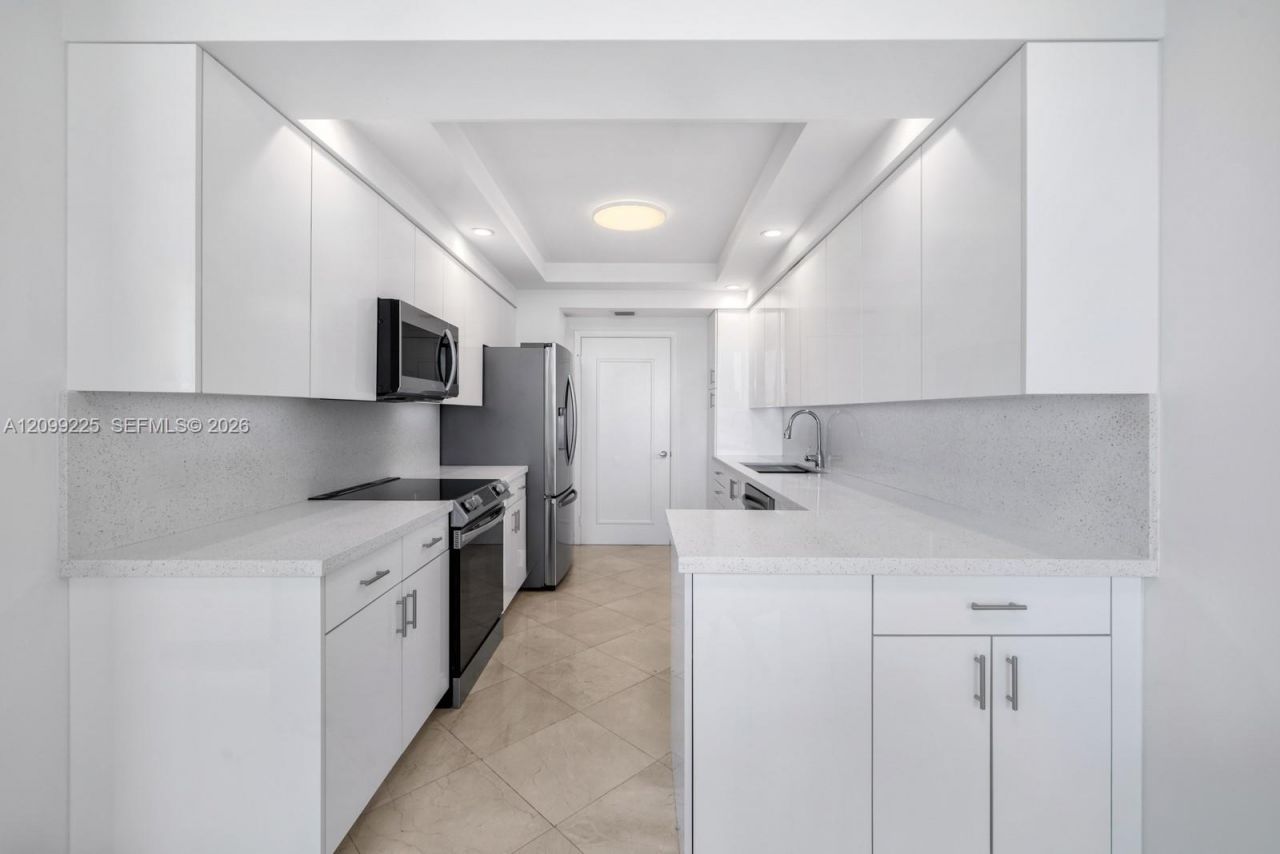2000 Island Blvd , Unit 1710, Aventura, FL 33160 Photo