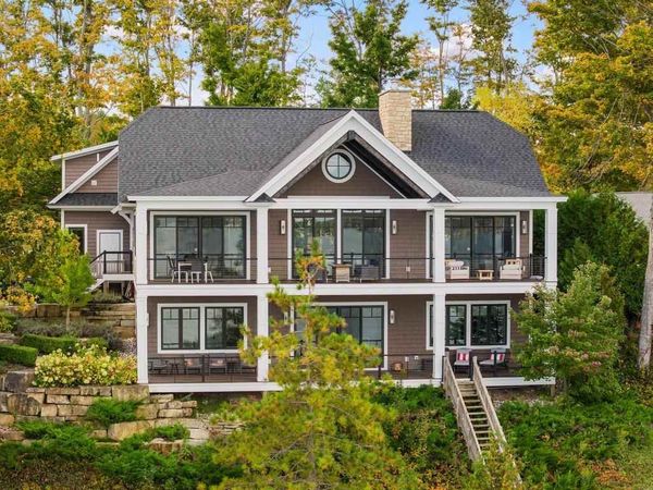 5901 Cincinnati Point Trail, Petoskey, MI 49770