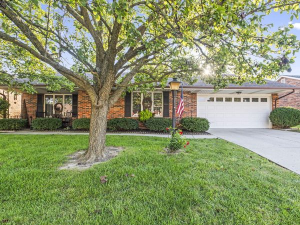 421 Spotted Doe Trail, Piqua, OH 45356