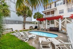 601 N Waccamaw Dr. photo 4