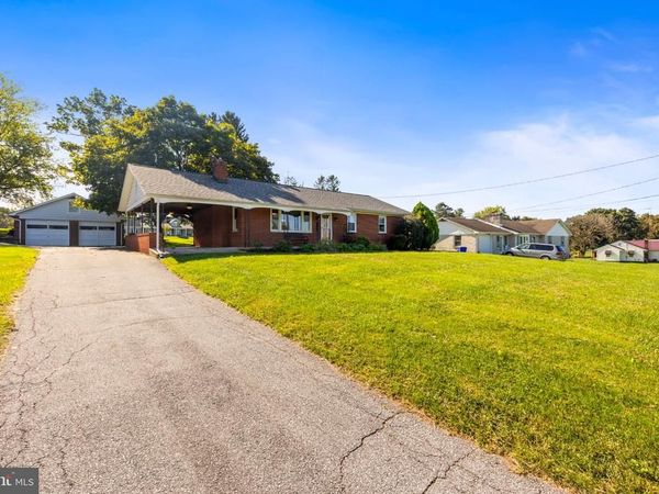12157 WOODSBORO PIKE , KEYMAR, MD 21757