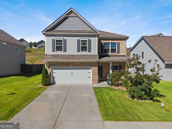 1094 Campbell Pine Trail, Lawrenceville, GA 30045