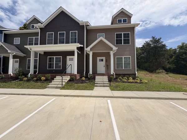 822D W Madison St W, Unit D, Pulaski, TN 38478