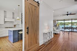 1291 Shady Lane  photo 4