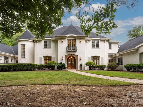 23 Cedar Hill Drive, Asheville, NC 28803