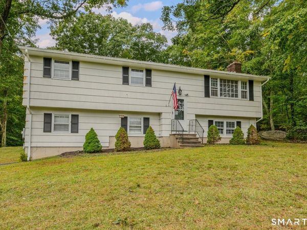270 Scotland, Madison, CT 06443