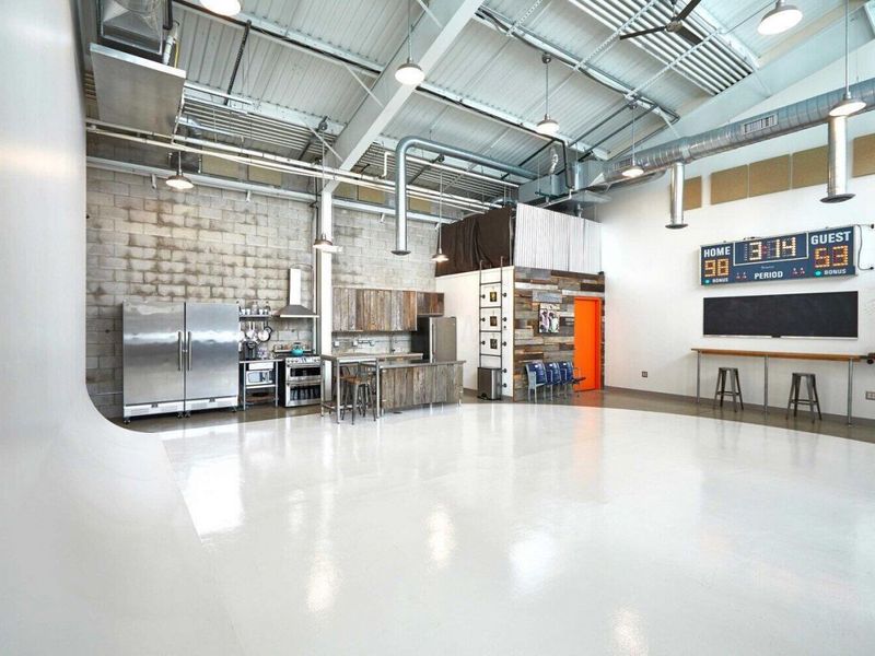 451 E Mound , Unit 453, Columbus, OH 43215 Photo 6