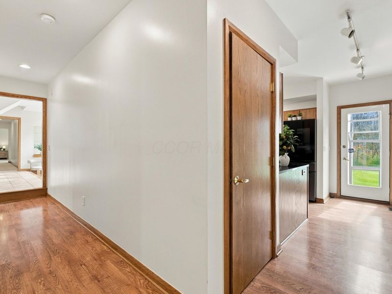 7077 Duncans Glen Drive , Westerville, OH 43082 Photo 26