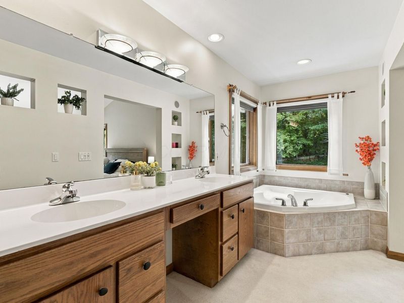 7077 Duncans Glen Drive , Westerville, OH 43082 Photo 31
