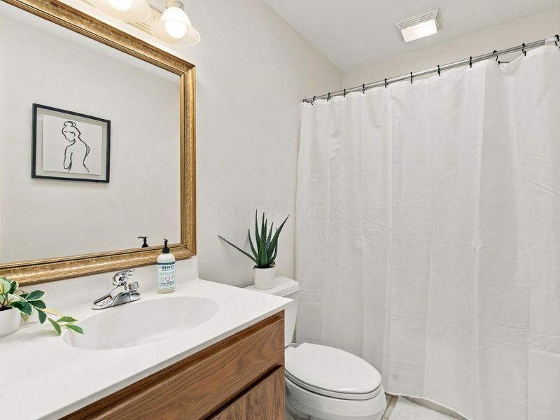 7077 Duncans Glen Drive , Westerville, OH 43082 Photo 44