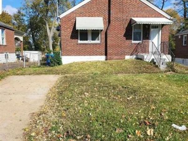6733 Wynhill Drive, St Louis, MO 63133