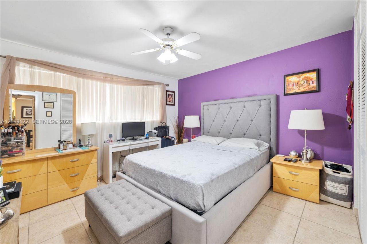 11960 NE 19th Dr , Unit 17, North Miami, FL 33181 Photo