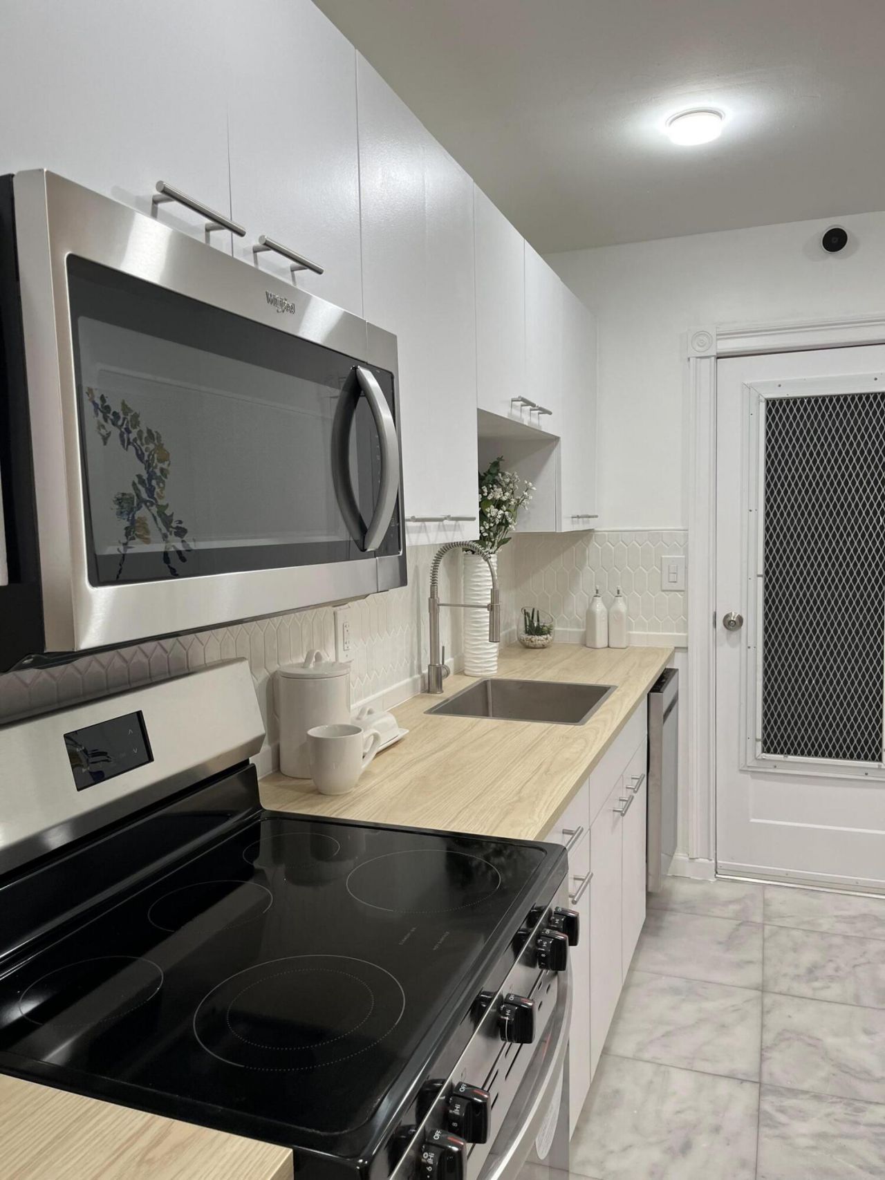 11685 Canal Drive, Unit 304, North Miami, FL 33181 Photo
