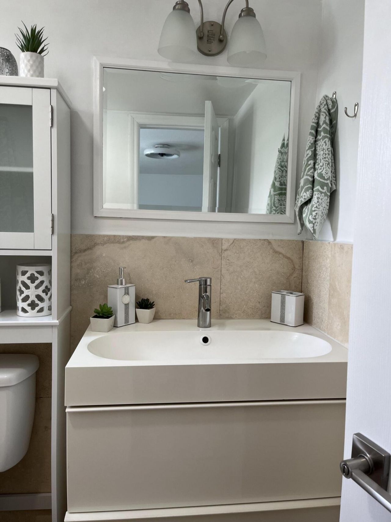11685 Canal Drive, Unit 304, North Miami, FL 33181 Photo