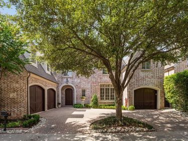 6 Bluff Park, Dallas, TX 75220