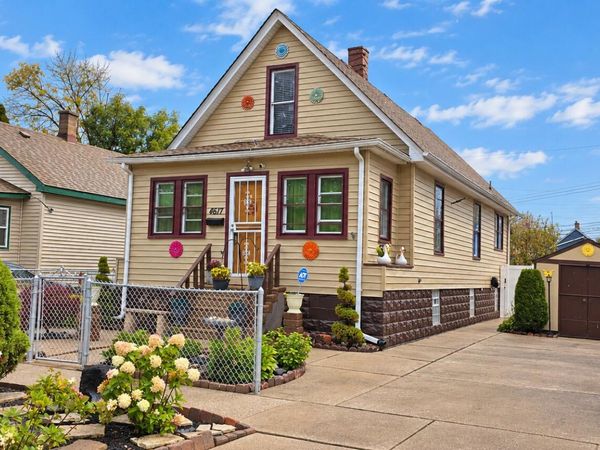 4617 Oak Avenue , Hammond, IN 46327