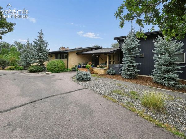 109 Gardner Place, Colorado Springs, CO 80906