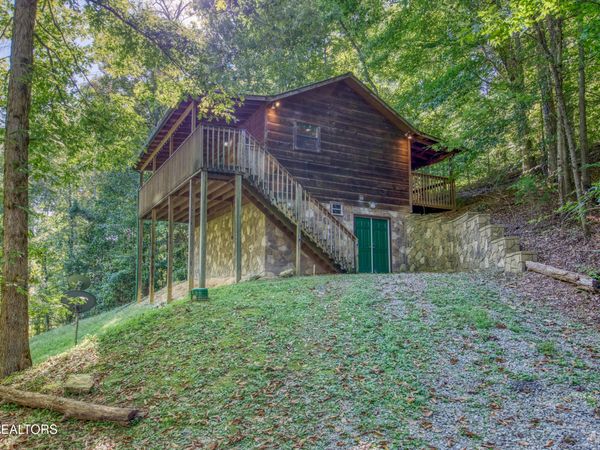 1330 Wild Turkey Way, Sevierville, TN 37876