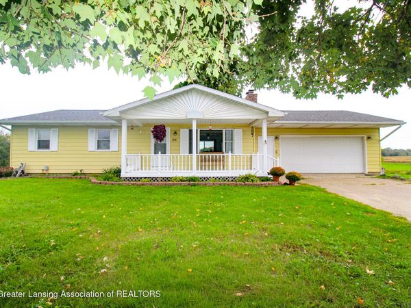1976 W Bellevue Highway, Olivet, MI 49076