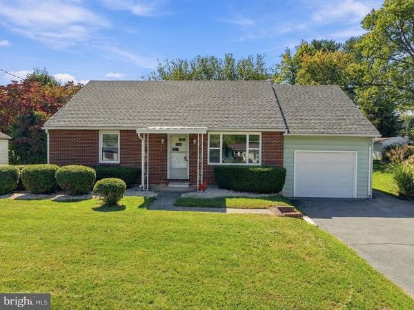 208 E SUNSET AVENUE , WILLIAMSPORT, MD 21795