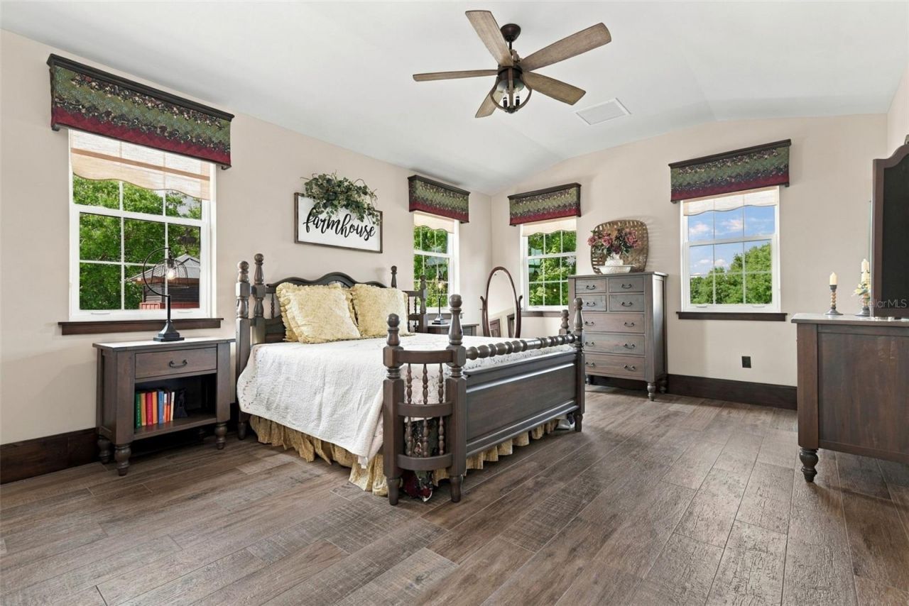 9875 & 9893 Kilgore Road, Orlando, FL 32836 Photo
