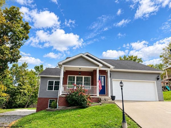 17 Banner Place, Morgantown, WV 26508