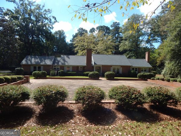 887 Cameron Mill Road, Lagrange, GA 30240