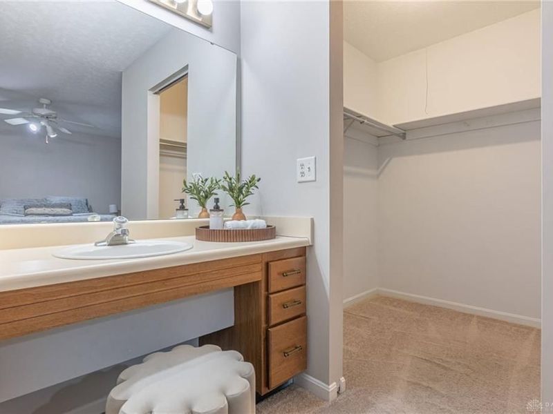 6355 Corbly Road, Unit 13, Cincinnati, OH 45230 Photo 20