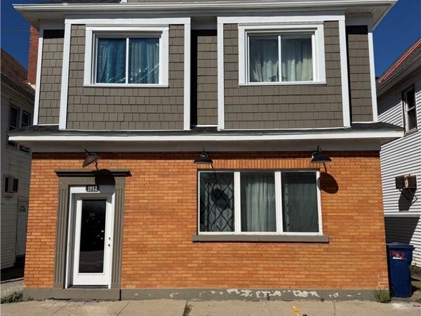 1952 Clinton Street , Buffalo, NY 14206