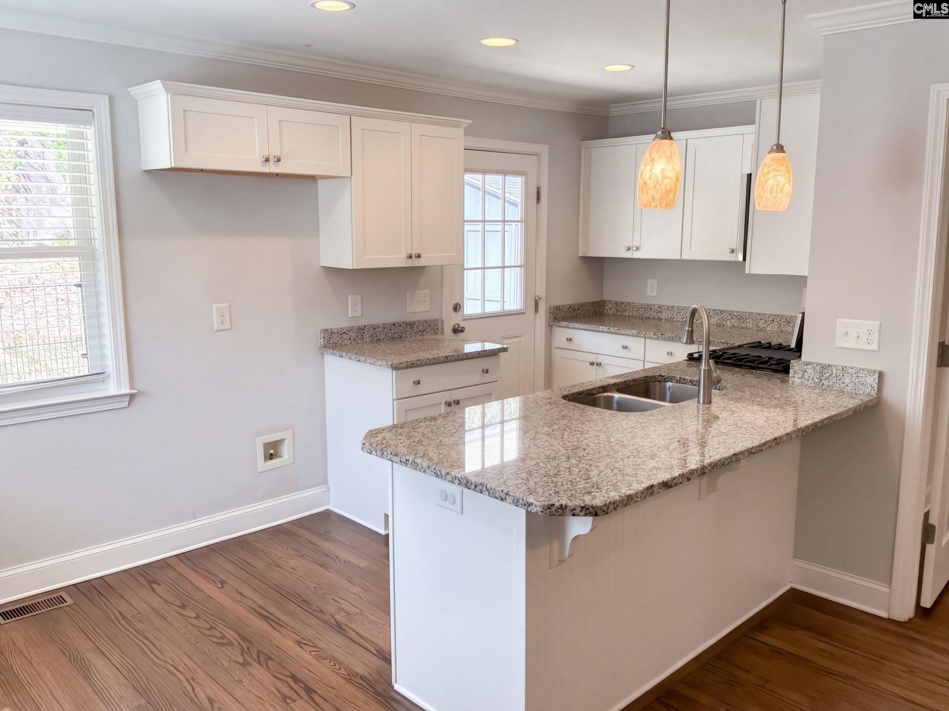 1005 Brandon Avenue  Photo 11