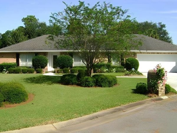 402 Bunker Hill Drive , Other Florida, FL 32506