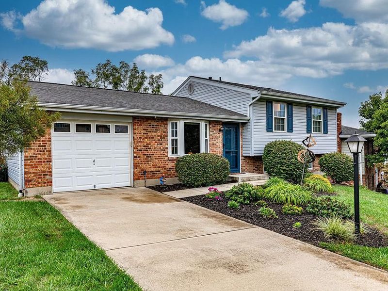 923 Beechmeadow Lane, Cincinnati, OH 45238 Photo 3