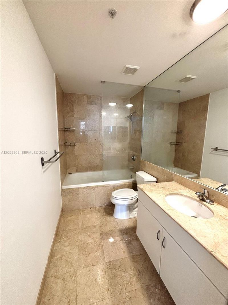 801 Brickell Key Blvd , Unit 1608, Miami, FL 33131 Photo