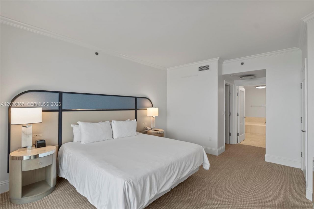 4401 Collins Ave , Unit 2610/2612, Miami Beach, FL 33140 Photo