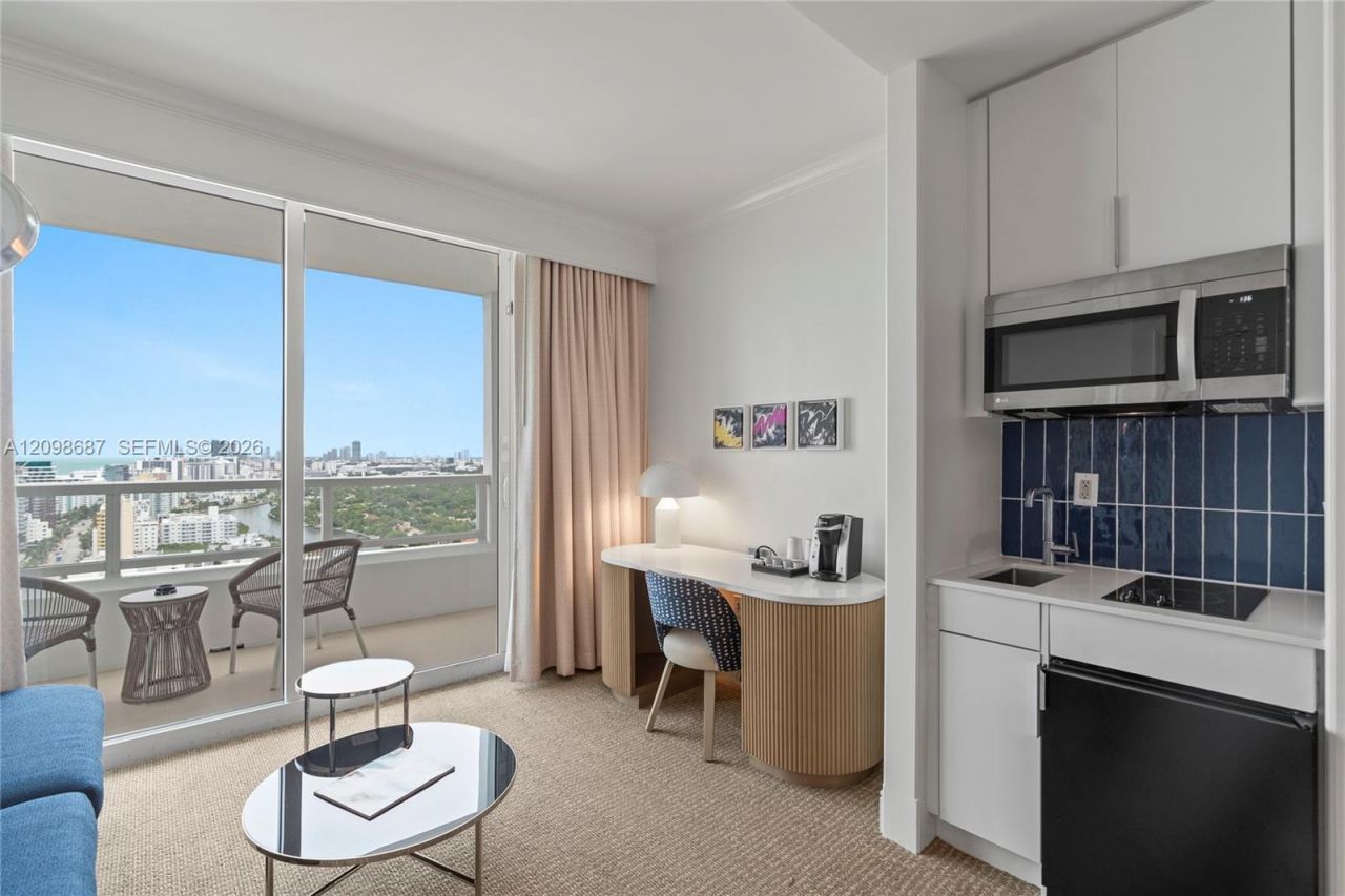 4401 Collins Ave , Unit 2610/2612, Miami Beach, FL 33140 Photo